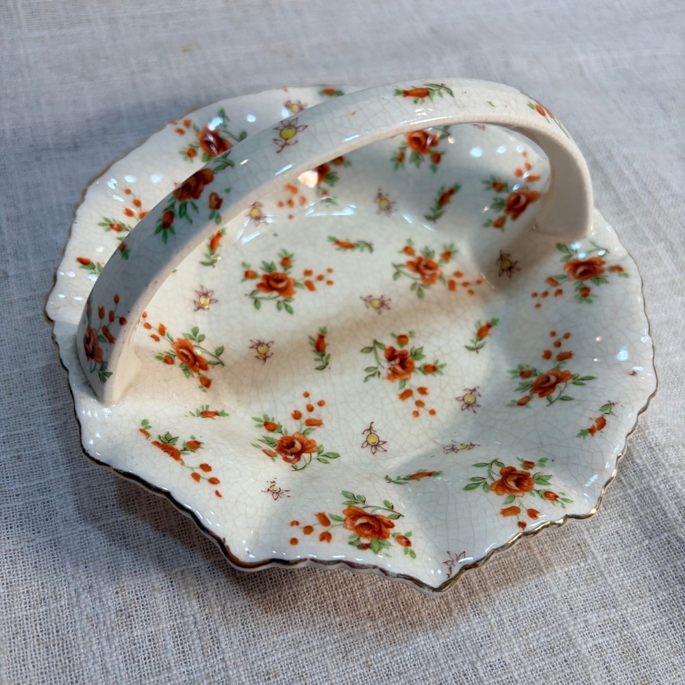 Vintage MM‎ Japan Floral Trinket Dish Scalloped Gold Trim Basket Handle